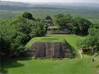 GtB Xunantunich
                                Structure A1. View from El Castillo