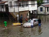 GtB Überschwemmungen in Belize City nach einem Tropensturm