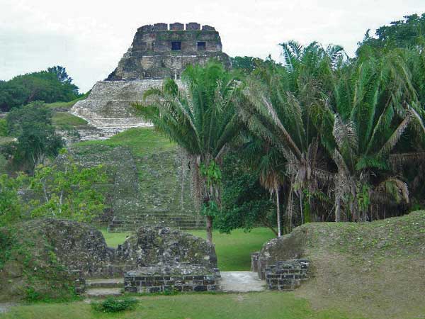 Cayo with the Xunatunich Archaeological Site